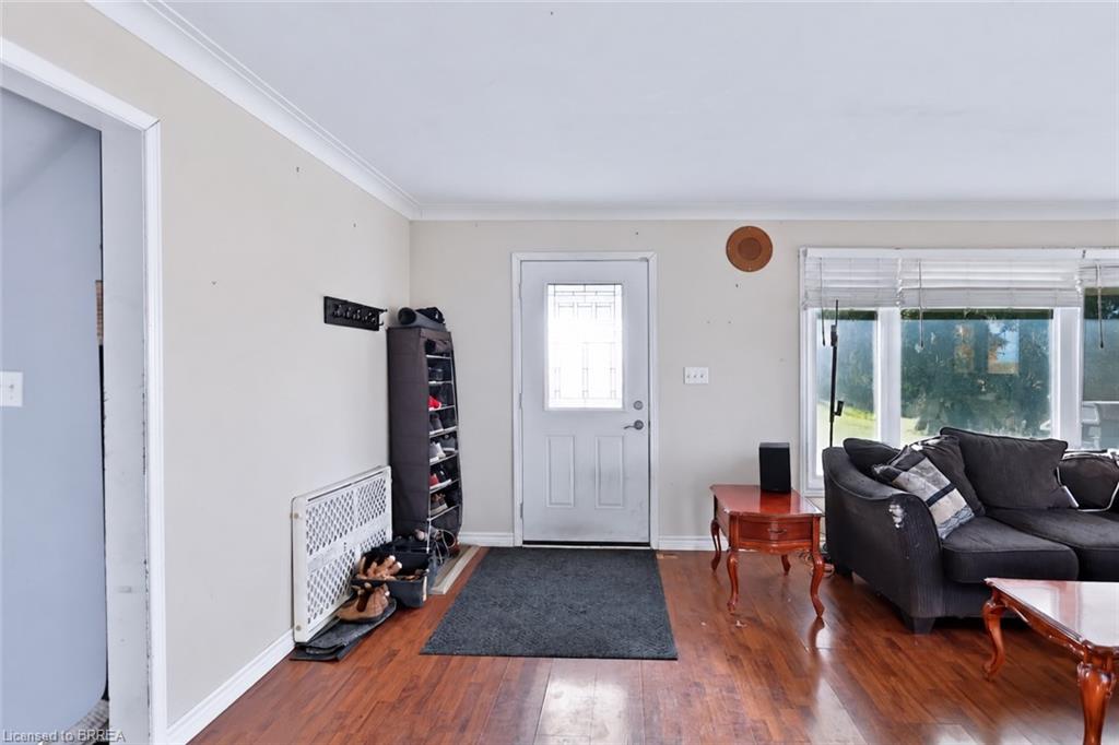 550 Cockshutt Road Property Photo 6
