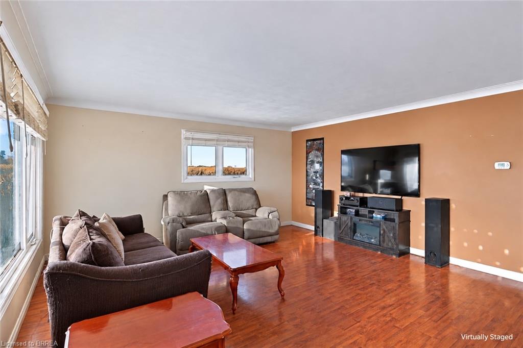 550 Cockshutt Road Property Photo 7