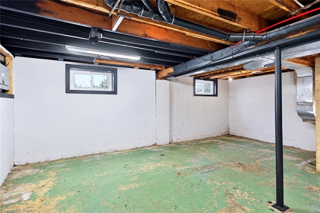 550 Cockshutt Road Property Photo 25