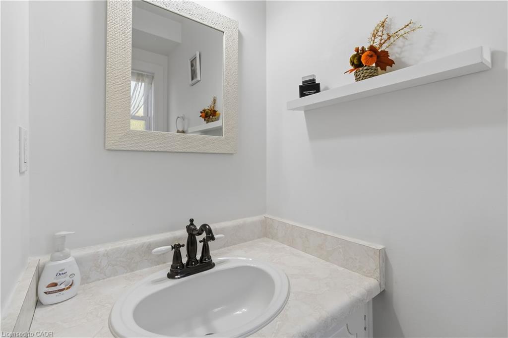 24 Jasper Street Property Photo 21