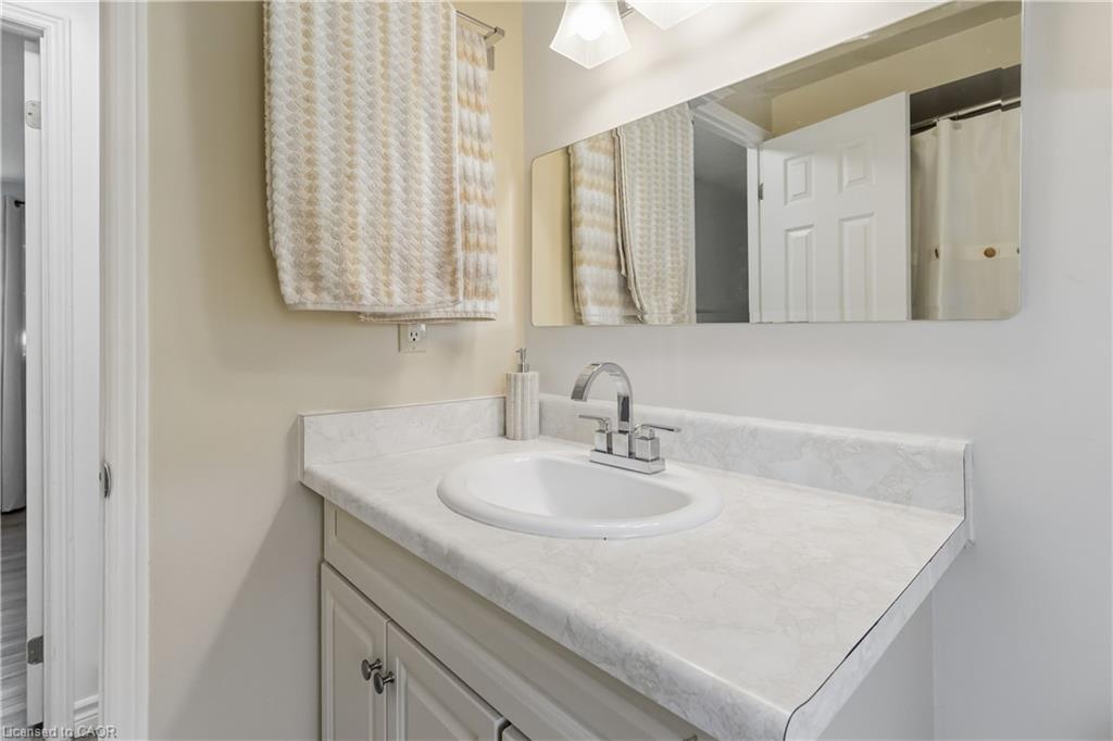 24 Jasper Street Property Photo 29