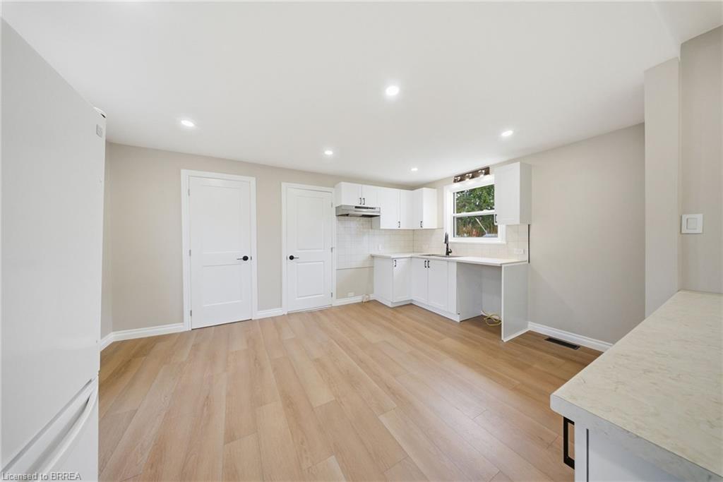 17 Able Avenue Property Photo 10