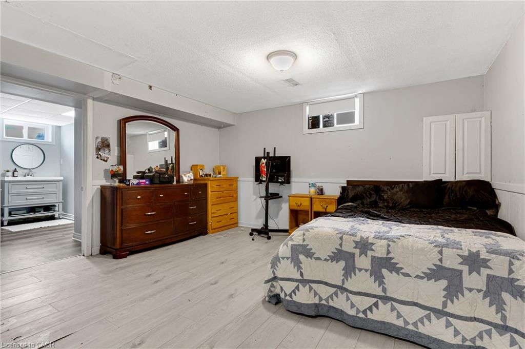 113 Whitelock Street Property Photo 33
