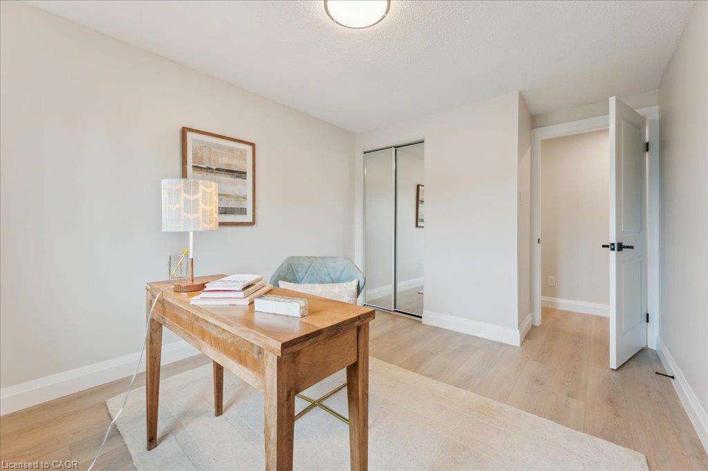 17-25 Valleyview Road Property Photo 15