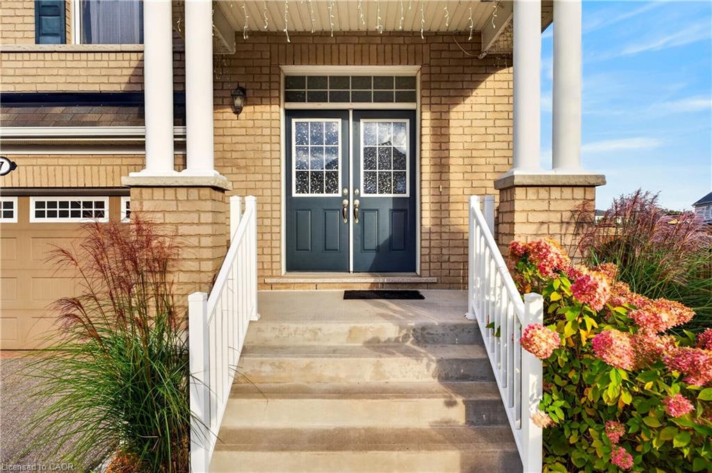 7 Pickett Place Property Photo 3