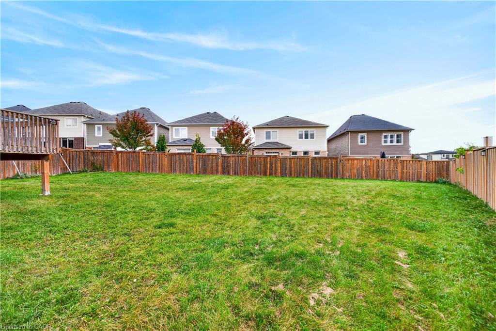 7 Pickett Place Property Photo 45