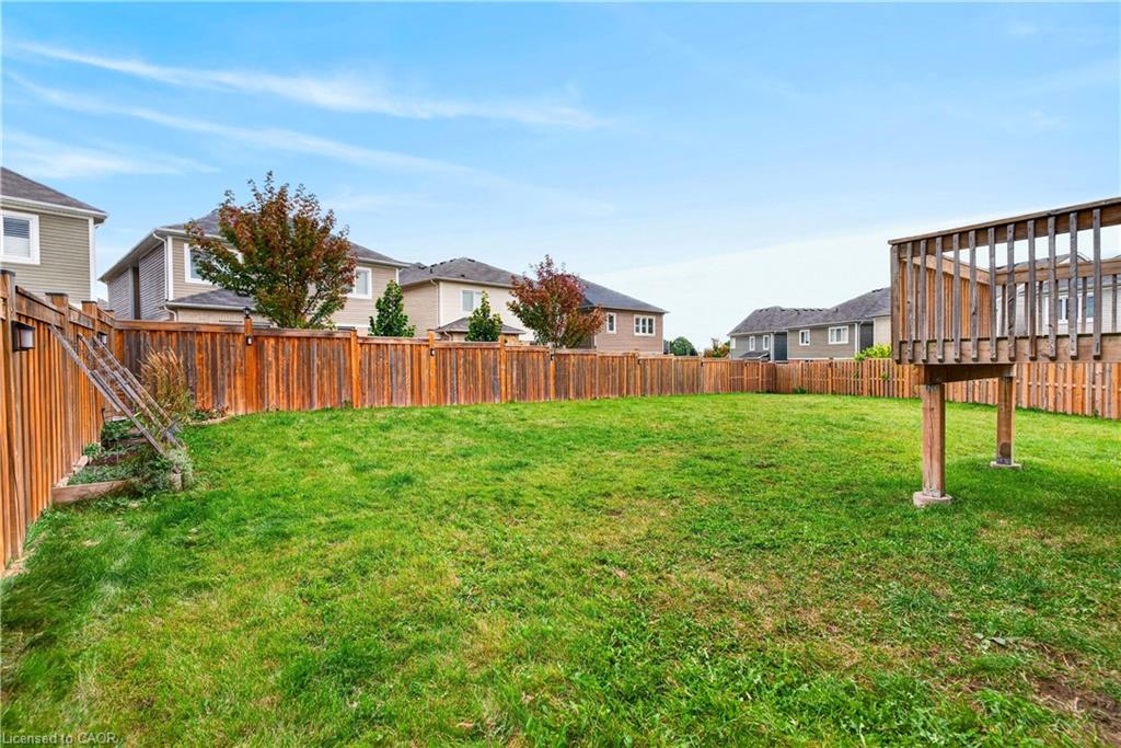 7 Pickett Place Property Photo 46