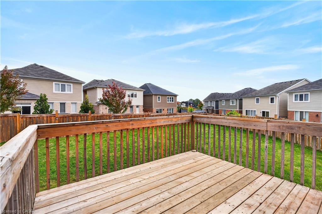 7 Pickett Place Property Photo 49