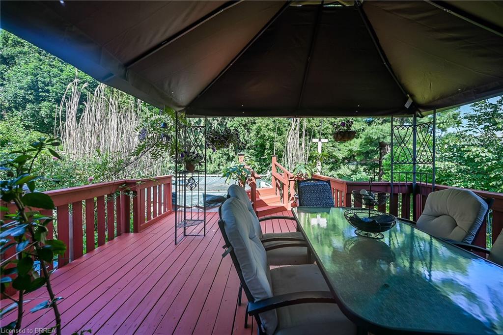 56 Forsythe Avenue Property Photo 42