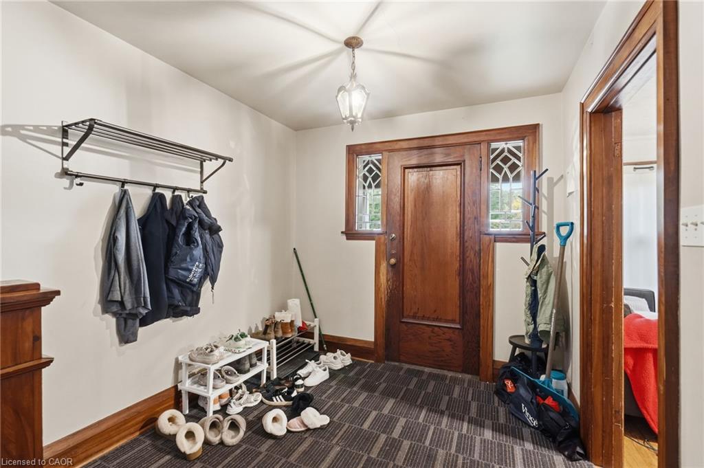 44 Dalewood Crescent Property Photo 3