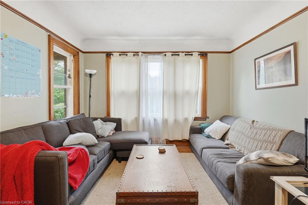 44 Dalewood Crescent Property Photo 6