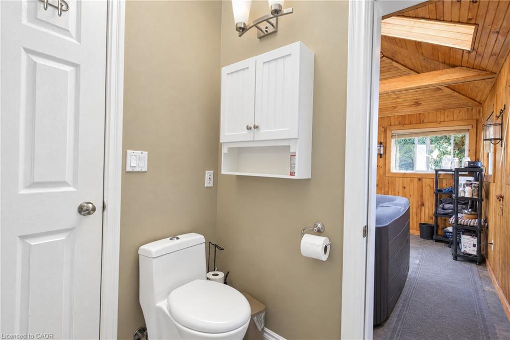 93 Wellandvale Drive Property Photo 22