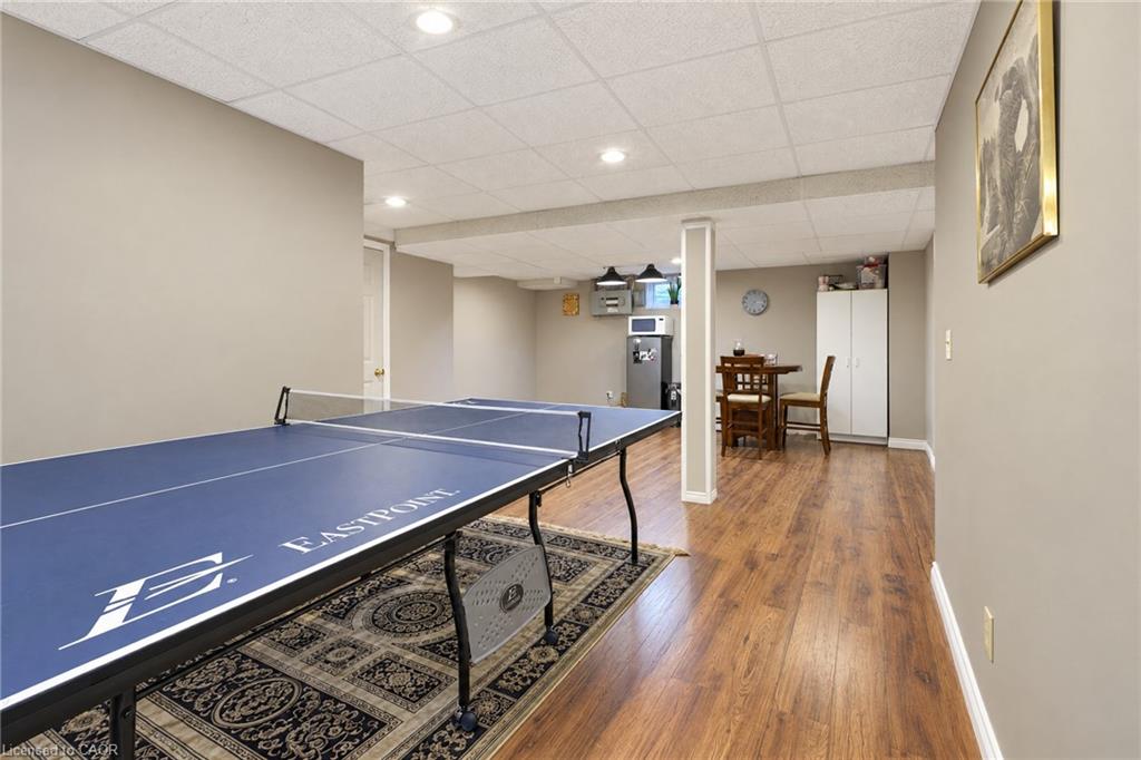 93 Wellandvale Drive Property Photo 32