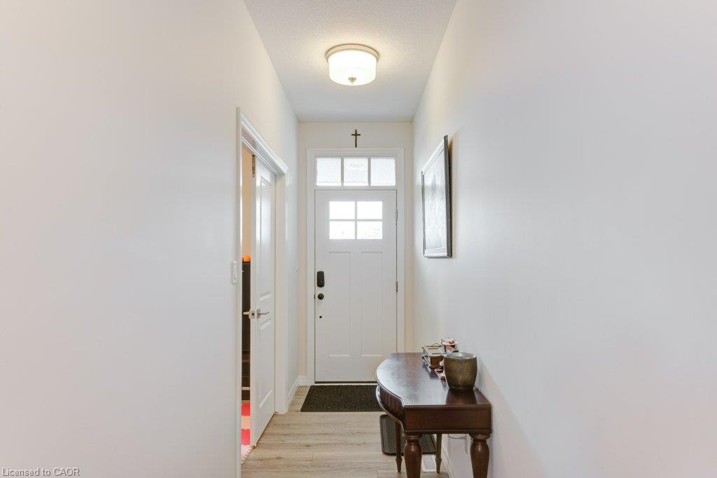 102 Livingston Drive Property Photo 3
