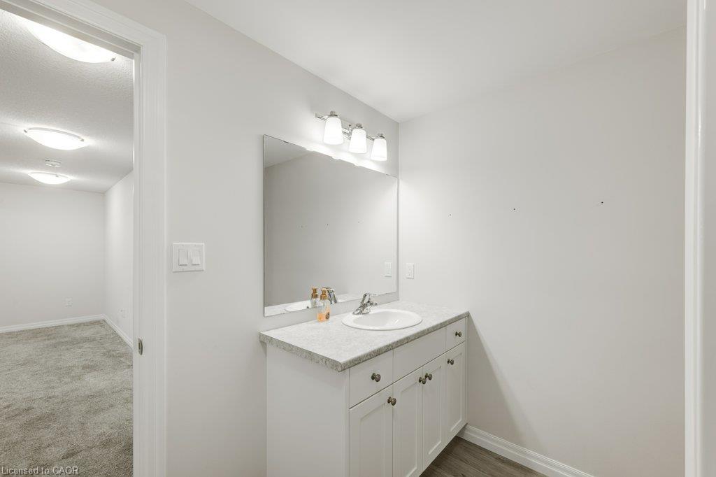 102 Livingston Drive Property Photo 28