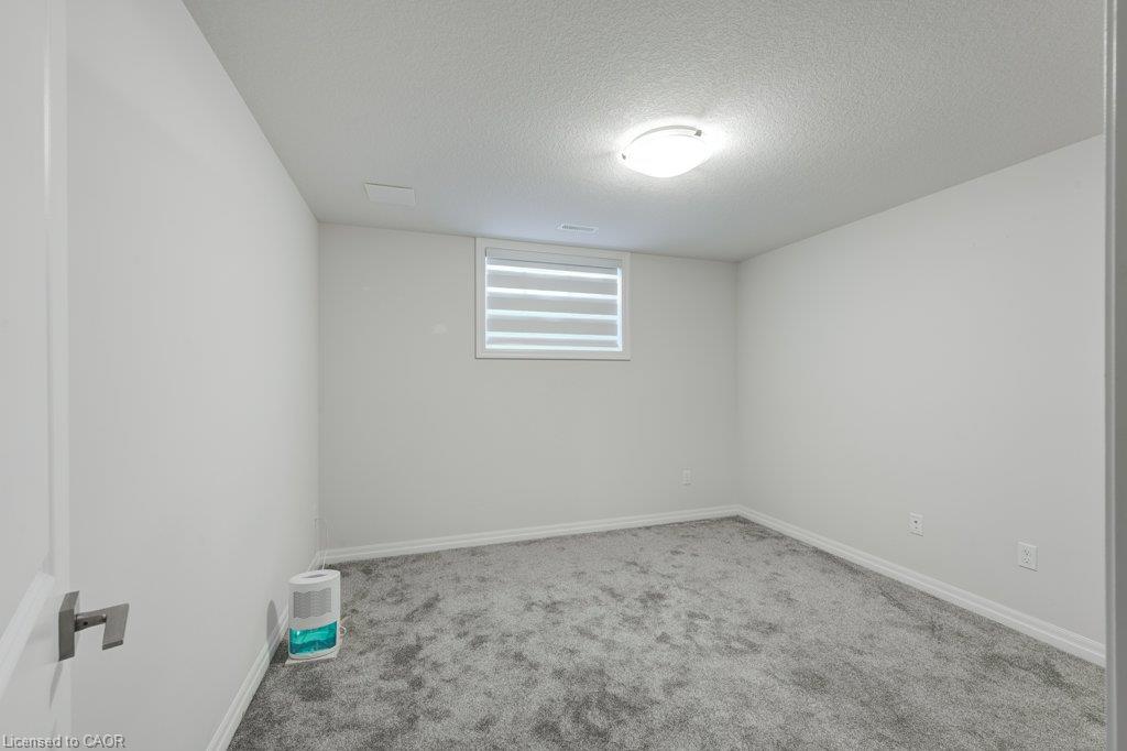 102 Livingston Drive Property Photo 30