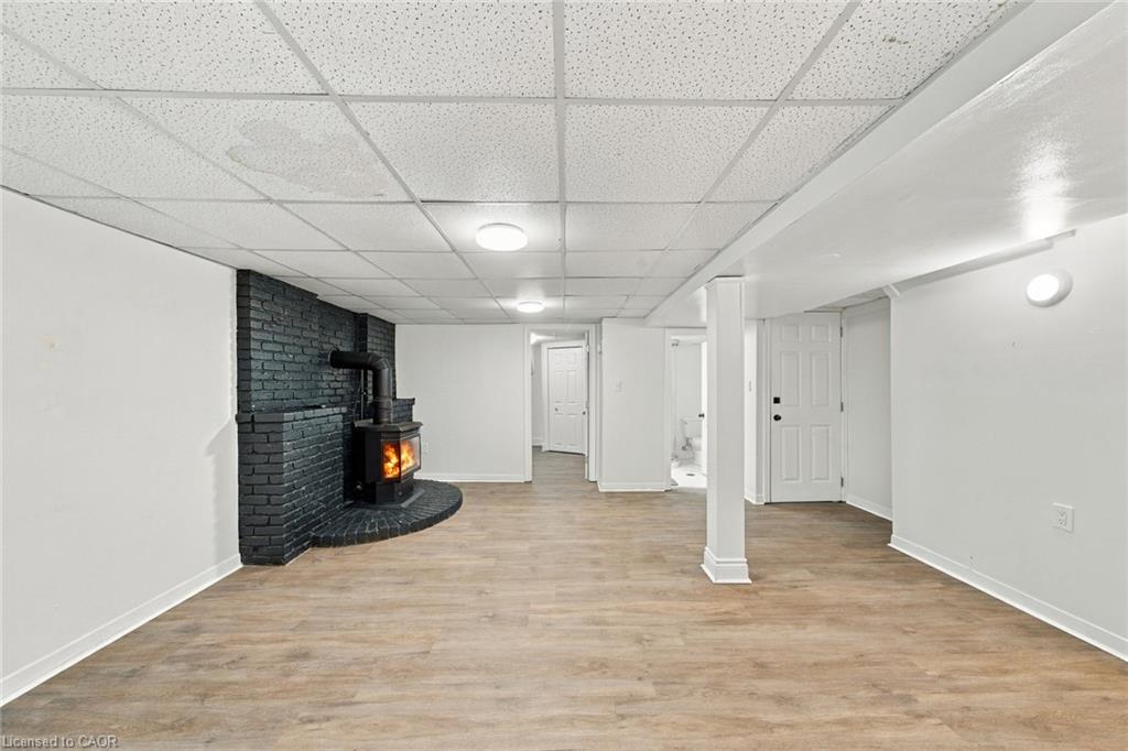 52 Bogart Street Property Photo 8