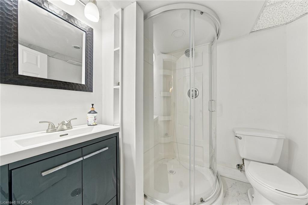 52 Bogart Street Property Photo 9