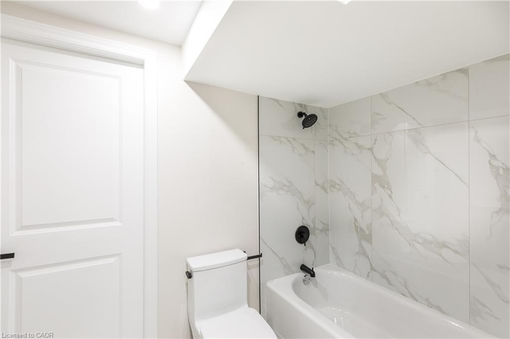 11 Algonquin Court Property Photo 12