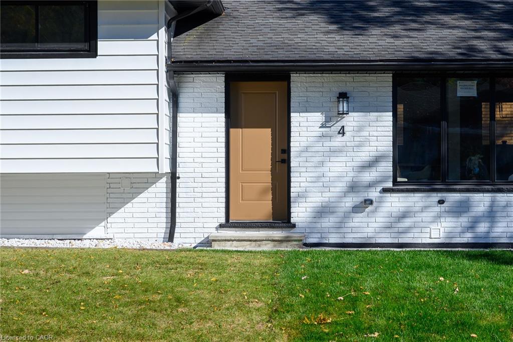 4 Bermuda Court Property Photo 3