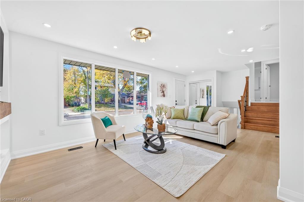 4 Bermuda Court Property Photo 15