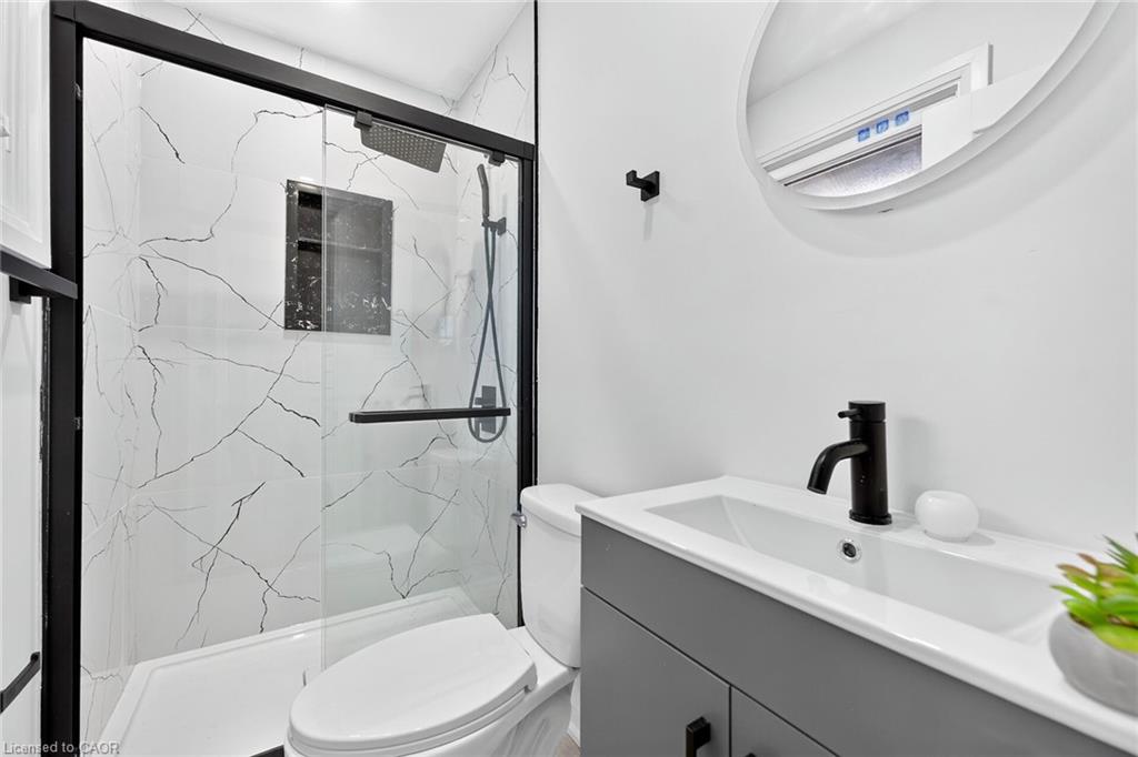 4 Bermuda Court Property Photo 19