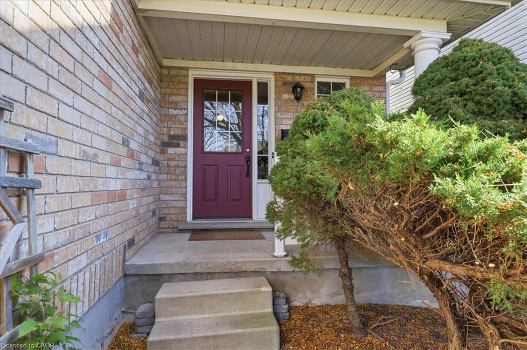 508 Brookmill Crescent Property Photo 4
