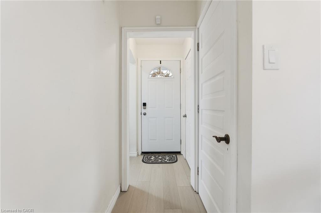 352 East 28th Street Property Photo 6