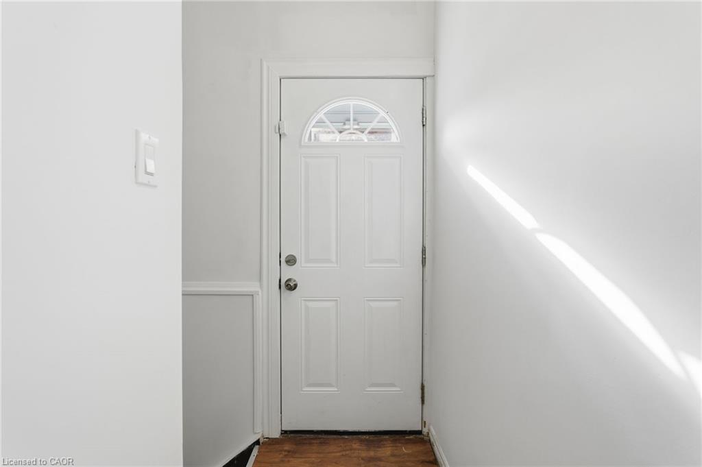 352 East 28th Street Property Photo 34