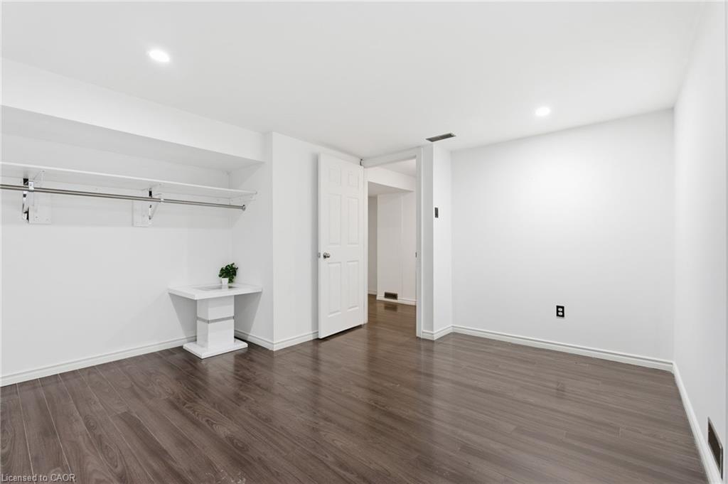352 East 28th Street Property Photo 42