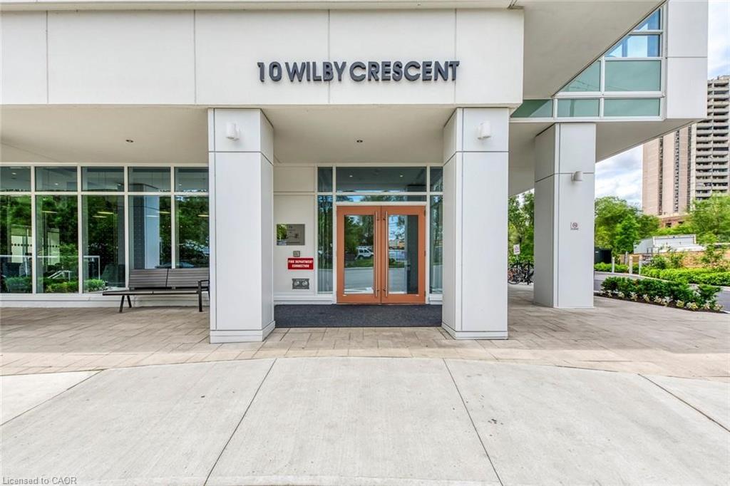 309-10 Wilby Crescent Property Photo 3