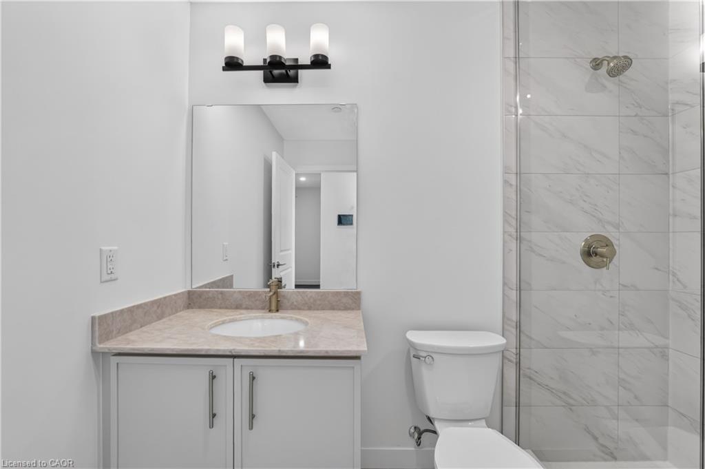 709-461 Green Road Property Photo 5