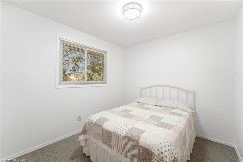 1380 Queen's Boulevard Property Photo 9