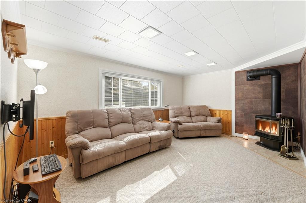 1380 Queen's Boulevard Property Photo 10