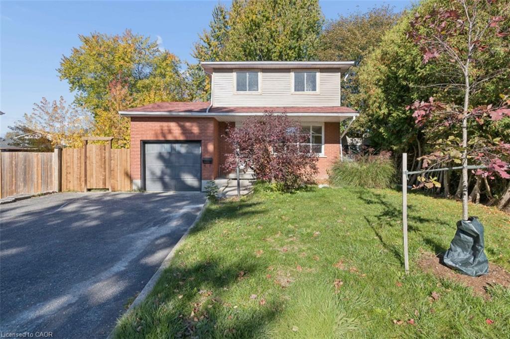 8 Forest Glen Crescent Property Photo 1