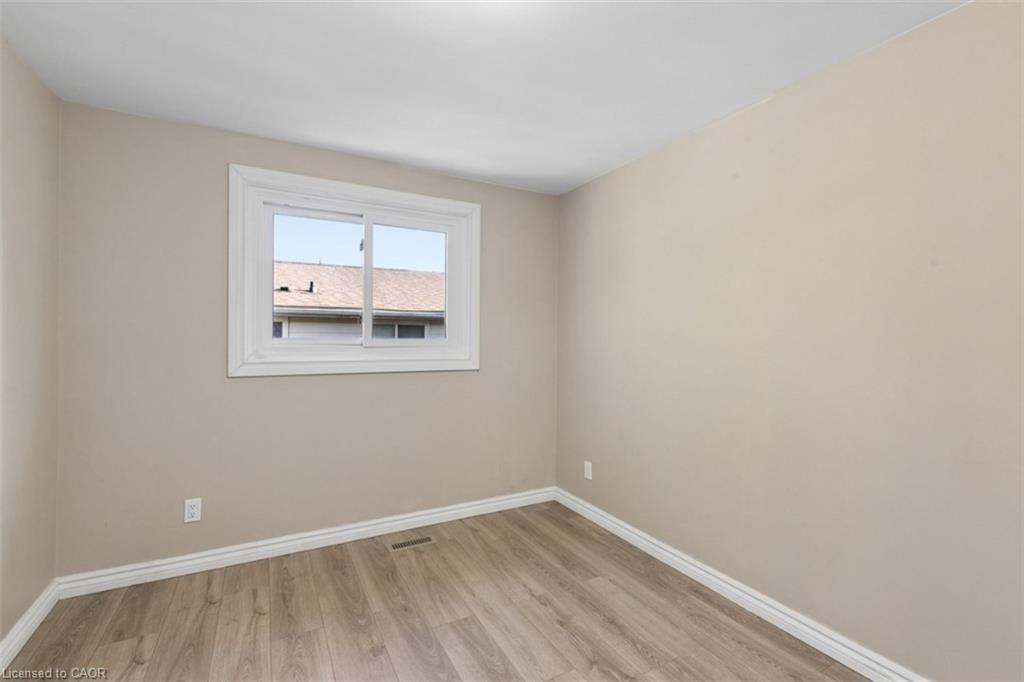8 Forest Glen Crescent Property Photo 13