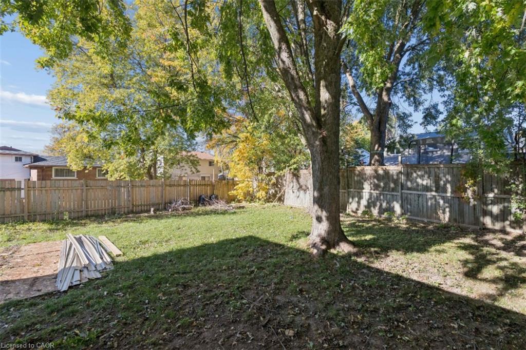 8 Forest Glen Crescent Property Photo 27