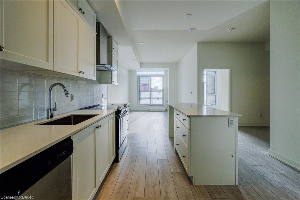 55 Duke Street Unit 214 Property Photo 7