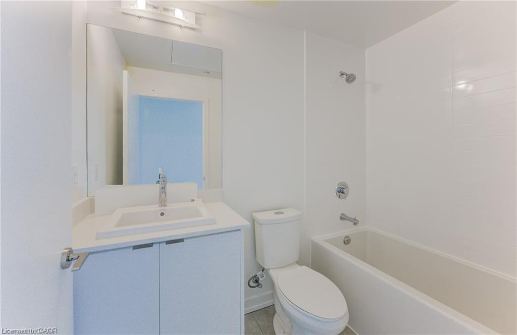 55 Duke Street Unit 214 Property Photo 14