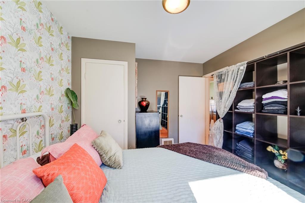 35 Pleasant Avenue Property Photo 18