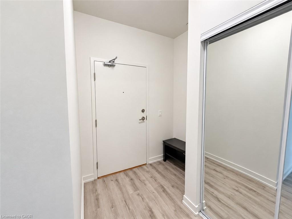 212-251 Northfield Drive E Property Photo 13