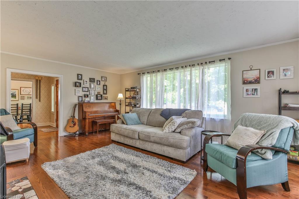 66 Lisgar Avenue Property Photo 9