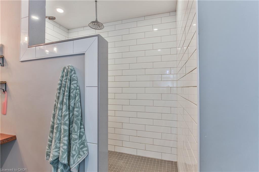 66 Lisgar Avenue Property Photo 18