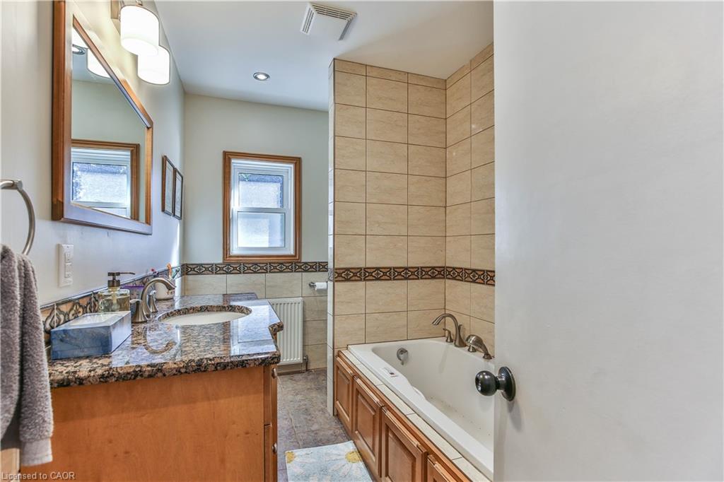 66 Lisgar Avenue Property Photo 20