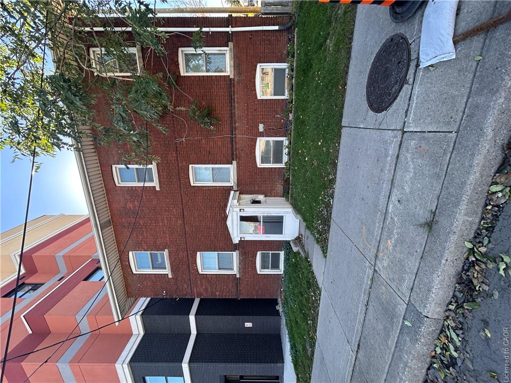 1A-3 Balmoral Avenue S Property Photo 1