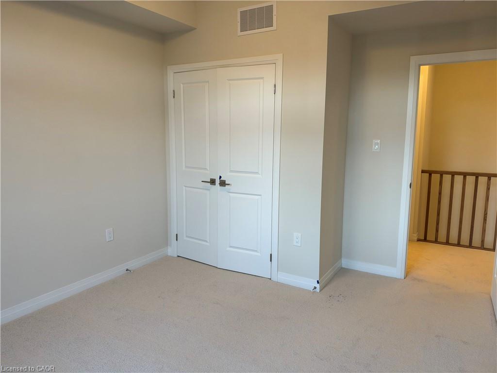 20-859 North Waterdown Drive Property Photo 11
