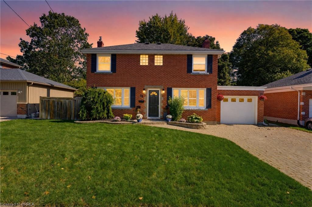 38 Admiral Road Property Photo 1