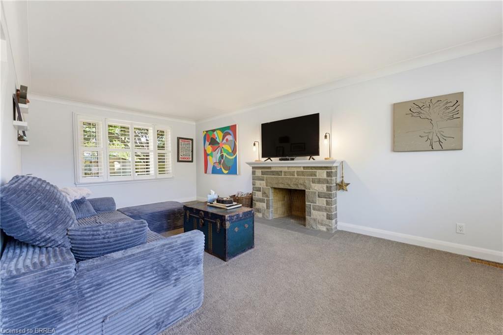 38 Admiral Road Property Photo 4
