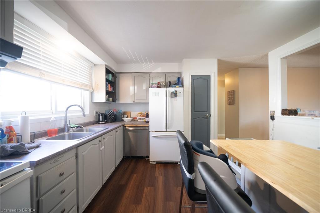 121 Ashgrove Avenue Property Photo 10