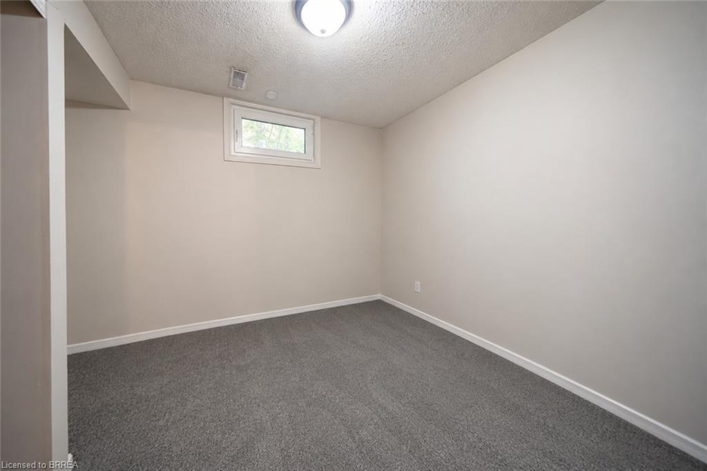 121 Ashgrove Avenue Property Photo 20